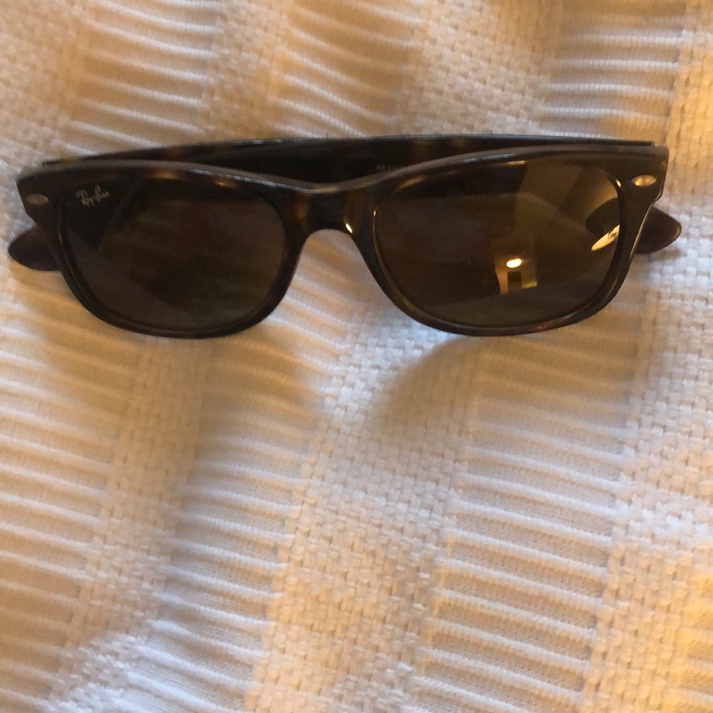 Ray Ban wayfarer